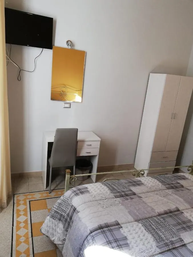 Alojamento de Acomodação e Pequeno-almoço B&B Enjoy Ercolano