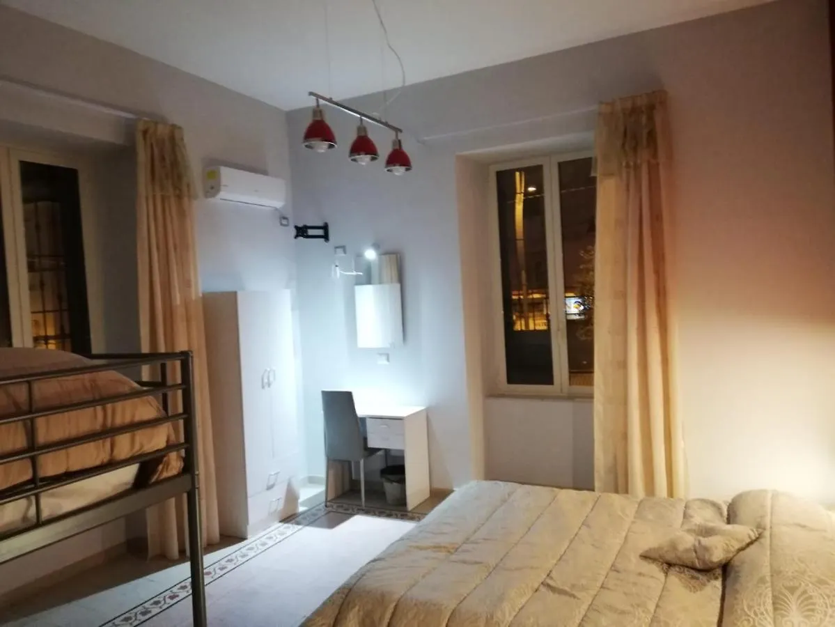 B&B Enjoy Ercolano 0*,